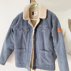 Women’s Roxy Corduroy Sherpa Jacket Perfect condition (size small)